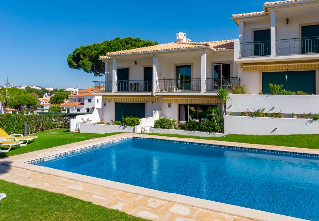  em Albufeira - Villa Moisés