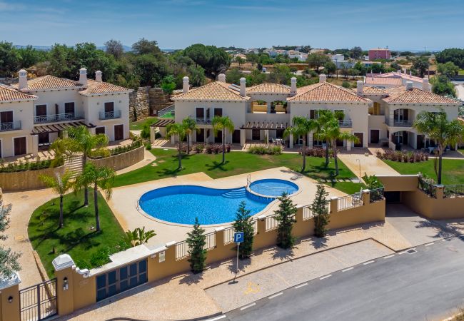  em Albufeira - Cascata Village Lote Q